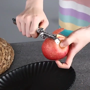 มีดปอกผลไม้ 3in1 วัสดุสแตนเลส มีดปอกเปลือก ที่ขูดมะละกอ ที่ปอกเปลือก