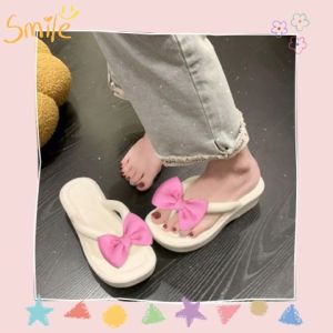 LKfashion ฮอตฮิต🔥รองเท้าหูหนีบผญแต่งโบว์สลับสีกับตัวรองเท้า รองเท้าเท้าแฟชั่นสีพื้นเรียบๆมี 4 สี รองเท้าส้นหนาน้ำหนักเบาใส่ได้ทุกโอกาส💗