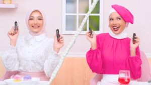 B ERL La Belle Colorstay Lip Velvet - Coverage - Light Weight - Transferproof - Peptide