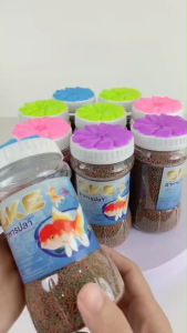 20warehouse อาหารปลา อาหารปลาแบบกระปุก ขนาด 100 กรัม อาหารปลาสวยงาม สีสันสดใส น้ำไม่ขุ่น