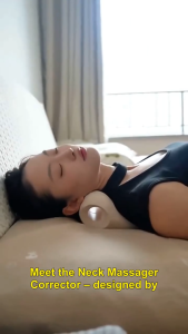 PRADO Malaysia Neck Support Massager Pillow Relief Pain Cervical Spine Traction Correction Massage Alignment Neck Pillow Support Bantal Leher Sakit Urut Pembetul Postur 颈椎按摩枕 护颈枕 纠正 牵引 舒缓 压力