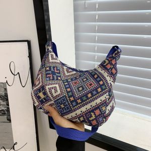 Large Capacity Canvas Tote Bag Fashionable Commuter Single Shoulder Handbag Womens Ins Outdoor Carry-On Tote Bag