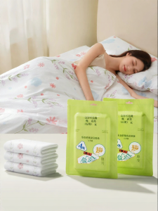 SHI YUE JIE JING | Disposable Bedding Set for Travel Use