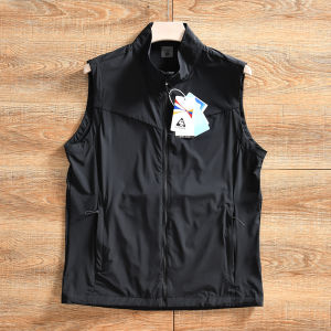 Quick Dry Outdoor Mens Sport Vest Summer New Style Standard Fit Nylon And Spandex Zipper Closure Side Pocket Functional Vest