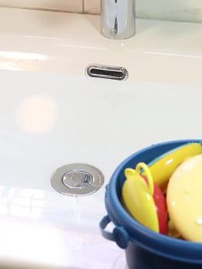 Magnetic Sensing Luminescent Fishing Toy Bath Playset