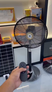 Quạt cây năng lượng mặt trời solar fan 18 inch 25W 60000mAh siêu mạnh siêu mát sạc 1 lần dùng 24 giờ quạt cây công nghiệp sạc tích điện