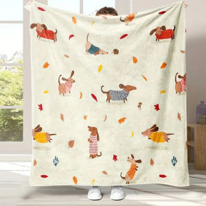 VIKAMA Cartoon Cute Dachshund Blanket Flannel Square Cover Blanket Midday Rest Air-Conditioned Blanket Childrens Gift