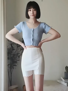 กางเกงเซฟตี้ กางเกงเซฟตี้ผ้าไหมน้ำแข็ง 2 ชั้น ใส่สบายในช่วงฤดูร้อนสำหรับผู้หญิง ปกปิดส่วนสามเหลี่ยมโดยไม่ม้วนงอ