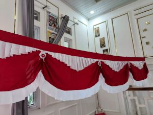 bendera si CANTIK bahan kain katun 5/10 gelombang. tidak nerawang P. 45M x 9M