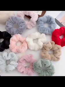 Bayar Di Tempat - Ikat Rambut Scrunchie Korea / Kunciran Cepol Rambut Lingkar Besar Bulu Lembut