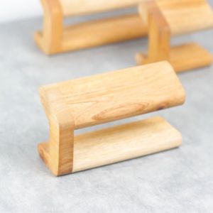 Stand Pajang Kayu Display Jam Tangan 2 - INPI House