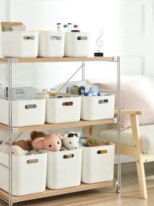 Johor Seller | Storage box with lid Cosmetic packing box Clothing storage box plastic sundry storage box