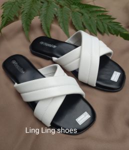 Sandal wanita terbaru full busa super empuk