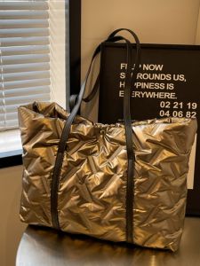 Autumn/Winter Bags Womens 2023 New Arrival Trendy Large Capacity down Shoulder Bag Fashionable All-Match Handbag Commuter Tote