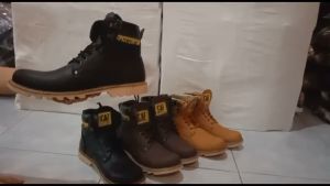 SEPATU SAFETY PRIA HOLTON CATERPILLAR/UJUNG BESI BISA BAYAR DI TEMPAT