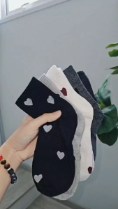 สปอร์ต พร้อมส่ง เก็บเงิน ปลายทาง ถุงเท้าหุ้ม คู่ 5 ร่วม ใส่ได้ ชายและหญิง น้ำหนัก ราคาต่อ 1 คู่