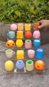 Đồ chơi haloween bóp đầu lâu squishy giảm stress hình đầu lâu chứa con dơi ma quái