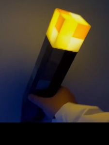 Minecraft อุปกรณ์ต่อพ่วงแขวนผนังชาร์จไฟ LED Miners Lamp เปลี่ยนสีขวดไฟฉาย
