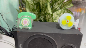 POP Giá đỡ điện thoại xoay được