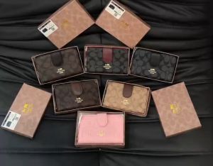 Ví Ngắn Nữ C0ac.h Nhiều Màu [Fullbox] Chuẩn Hãng (Auth Tuồn)