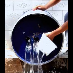 Waterproof And Heat-Resistant Aluminum Foil Butyl Tape Repairs Wall Cracks. Waterproof Tape Repairs Pipe Leaks And Roof Window Leaks. The Waterproof Tape Is Not Easy To Fall Off And Is Easy To Operate.