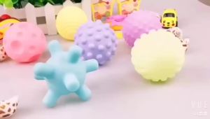 Wonderful Toys 6Pcs Baby Sensory Soft Hand Ball Set Toys Colorful Massage Bath Toy Training Senses Touch Rubber Manhattan Teether With Sound