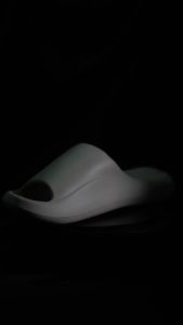 MJC INDONESIA-Sandal Slop  Luar Ruang Wanita Dewasa Antiselip Empuk dan tahan Air Sendal Shoes Selop Karet Empuk Jelly Ringan