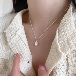 Dây chuyền bạc nữ mẫu tảng đá chất liệu bạc 925 mẫu mới sang trọng APRIL JEWELRY DC005