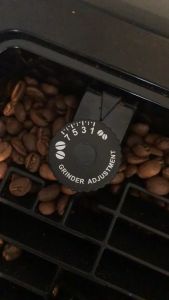 Máy Pha Cà Phê Tự Động DeLonghi Prima Donna Class ECAM550.85 MS Delonghi Coffee Maker Máy Pha Cafe Espresso Capuccino Kết Nối App 19 Bar 2L Tự Vệ Sinh Bình Tạo Bọt Rời Nhập Italy BH 12 Tháng