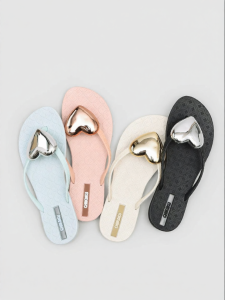 chikoku | Black Love Heart Design Non-slip Silent Slippers