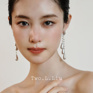 Two.L.Liu Silver Grey Tassel Earrings Original Design Fashionable Personality Ear Jewelry Mixed Material  out