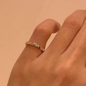 S925 Sterling Silver Ring Womens Simple Design Flash Diamond Band Ring Luxury Sensation Finger Ring Versatile Elegant Ring