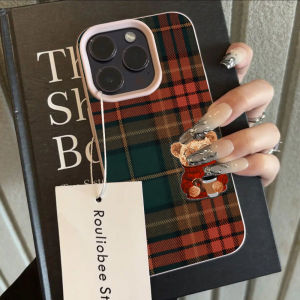 Plaid Retro Bear Pattern Phone Case For iPhone 17 Air 16 15 14 13 12 14 Pro Max 16E X XR XS Max 16 Plus 13 Soft TPU Cover Cases
