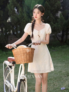 Váy Nữ Mùa Hè Cổ Vuông Tay Ngắn Eo Thắt Nút Phong Cách Pháp