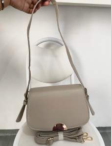 TAS LOWY PREMIUM KOKOH