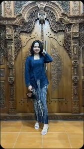 Stelan Atasan Kebaya Kutubaru / Kebaya Bali / Kebaya Wisuda / Kebaya Indonesia