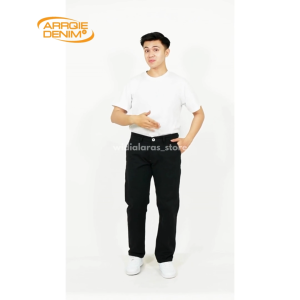 Celana Chino Reguler Fit untuk Pria: Model Stylish Modern & Bahan Premium\\n\\n Informasi Produk\\n\\nBerikut adalah informasi produk tentang celana chino reguler fit:\\n\\n* Foto di etalase 100% realpict\\n* Material bahan: Katun twill premium (non stretch)\\n* Cuttingan: Reguler fit\\n* Model: Stylish modern\\n* Size: 28 - 38\\n* Warna: Hitam, Moka, Navy, Army, Cream, Abu muda & Abu tua\\n* Pembayaran bisa COD (Bayar di tempat)\\n\\n Keunggulan Celana Chino Reguler Fit\\n\\n Bahan Katun Twill Premium\\n\\nCelana chino reguler fit terbuat dari bahan katun twill premium yang menawarkan kenyamanan dan tampilan yang menarik. Bahan ini tidak stretch, sehingga memberikan bentuk yang lebih rapi dan elegan.\\n\\n Cut Reguler Fit\\n\\nCuttingan celana chino reguler fit dirancang dengan ukuran standar yang cocok untuk sebagian besar pria. Cut reguler fit menawarkan kenyamanan dan kebebasan gerak tanpa terlalu ketat atau longgar.\\n\\n Model Stylish Modern\\n\\nModel celana chino reguler fit dirancang dengan gaya stylish modern yang cocok untuk berbagai acara, baik formal maupun kasual. Desainnya elegan dan modern, menjadikannya pilihan tepat untuk penampilan sehari-hari.\\n\\n Tips Memilih Celana Chino Reguler Fit\\n\\nBerikut adalah beberapa tips untuk memilih celana chino reguler fit yang cocok untuk Anda:\\n\\n* **Sesuaikan dengan Bentuk Tubuh**\\n\\nPastikan Anda memilih celana chino reguler fit yang sesuai dengan bentuk tubuh Anda. Cut reguler fit cocok untuk sebagian besar pria, namun pastikan ukurannya pas dan tidak terlalu ketat atau longgar.\\n\\n* **Pertimbangkan Kegunaan**\\n\\nPertimbangkan kegunaan celana chino reguler fit yang akan Anda beli. Apakah Anda mencari celana formal atau kasual? Model stylish modern dari celana chino reguler fit cocok untuk berbagai acara, namun pastikan Anda memilih yang sesuai dengan kebutuhan Anda.\\n\\n* **Perhatikan Warna dan Motif**\\n\\nWarna dan motif celana chino reguler fit dapat mempengaruhi penampilan Anda. Pilih warna dan motif yang sesuai dengan kepribadian dan gaya Anda. Warna hitam, navy, army, dan abu-abu adalah pilihan yang populer dan mudah dipadupadankan dengan berbagai outfit.\\n\\n Kesimpulan\\n\\nCelana chino reguler fit adalah pilihan tepat untuk pria yang mencari celana formal atau kasual dengan model stylish modern dan bahan premium. Dengan cut reguler fit, celana ini cocok untuk sebagian besar pria dan menawarkan kenyamanan dan kebebasan gerak. Pastikan Anda memilih ukuran, warna, dan motif yang sesuai dengan kebutuhan dan kepribadian Anda.\n}