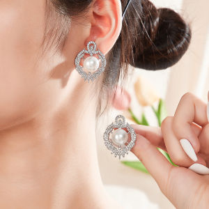 SEQUITO Trendy Women Ear Jewelry Pave Setting Tiny AAA Zircon Golden Silvery Big Stud Earrings with Pearl SE975