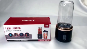 10 years warranty Portable Juicer Electric Blender 2 Cups Home Mini Multifunctional Wireless Blender
