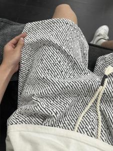 American Style Mens Loose Fit Basketball Shorts Summer Casual Side Stripe Design Breathable Polyester Youth Fashion Trend