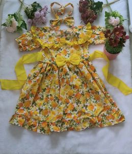 ชุดทองกราวคอบัวแขนตุ๊กตาเด็กชายระบายลายดอก