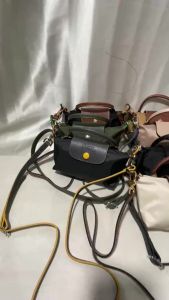 TAS LONGCHAMP WADIDAW!! TAS WANITA POUCH ONE HANDLE MIRROR LIKE CROSSBODY