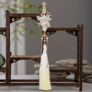 ชุดเดรสจีนโบราณสไตล์ย้อนยุคพร้อมเข็มขัดตกแต่งกระโปรงสั้นสำหรับผู้หญิง จี้ผมแบบอินเทรนด์จากยี่ห้อ XinYi