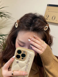 2023 New Women's Side Hair Clips: Fresh Out Duckbill Crystal Decorated Mini Hairpins - Elegant Korean Style Freshness