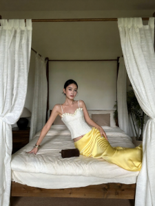 VENUIE | Apricot Sleeveless Slim Fit Corset Tank Top