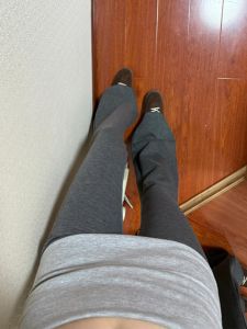 กางเกงโยคะทรงหลวมเอวสูงสีเทา ทรงหลวม ทรงหลวม กางเกงขายาวลำลองสำหรับผู้หญิง กางเกงขายาวทรงหลวมฤดูใบไม้ผลิ 2025 กางเกงขายาวทรงหลวม