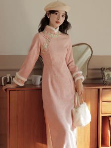 ชุดกี่เพ้าผ้าฝ้ายกำมะหยี่แบบจีนใหม่ฤดูใบไม้ร่วงและฤดูหนาว เดรสยาวทรงเอแขนยาวคอปกแขนกระดิ่ง