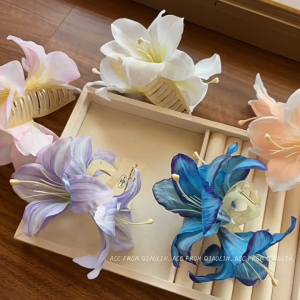 Jepit Bunga Lily Jumbo Korea Aksesoris Rambut Wanita Jedai Lily Flower Hair Claw Aesthetic Premium Stylish