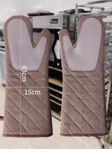 AMW | Heat-Resistant Thermal Oven Gloves