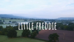 Little Freddie Organic Fruit Pouches (6m+) | Baby Organic Pouch Puree Yoghurt